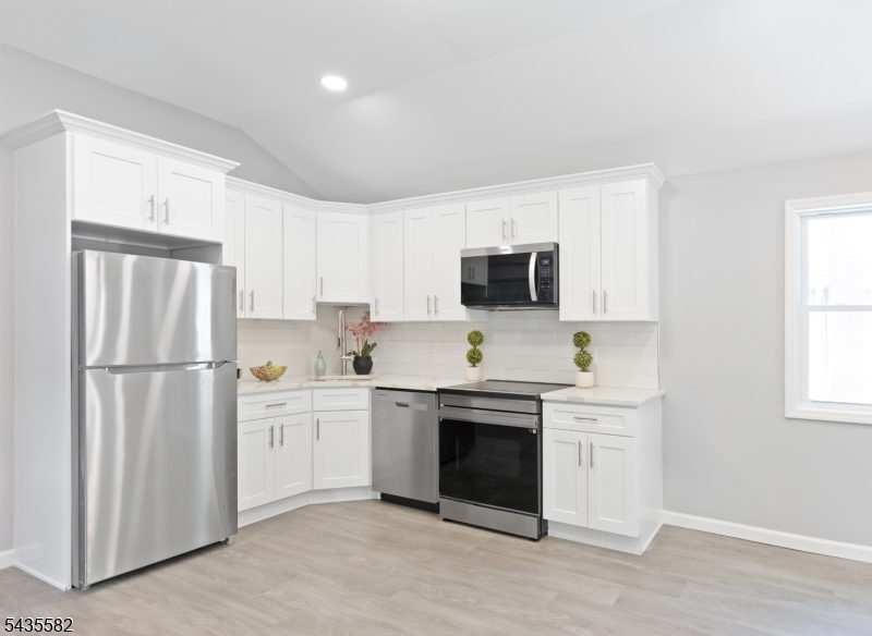 116 Bucknell Trl Property Photo 7