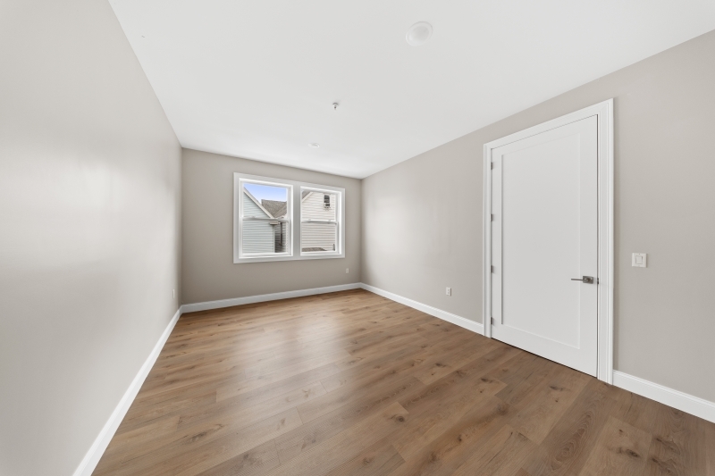 17 Wickham St 203 Property Photo 10
