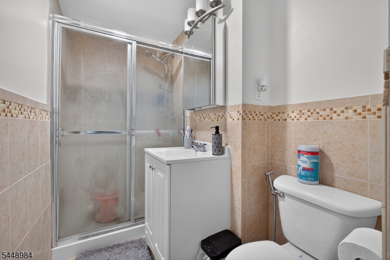 60 Parkway Dr 10c Property Photo 16