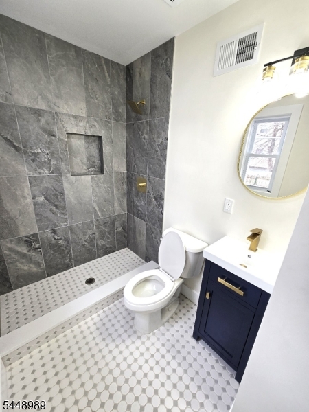 13 Edwin Pl Property Photo 10