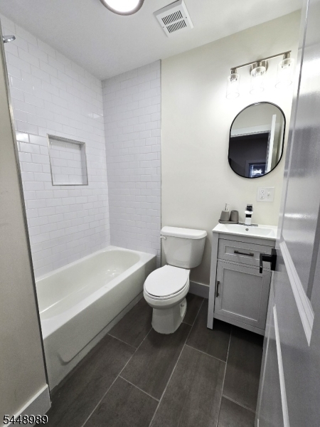 13 Edwin Pl Property Photo 12