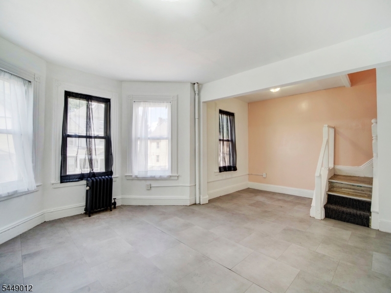 144 Steuben St Property Photo 4
