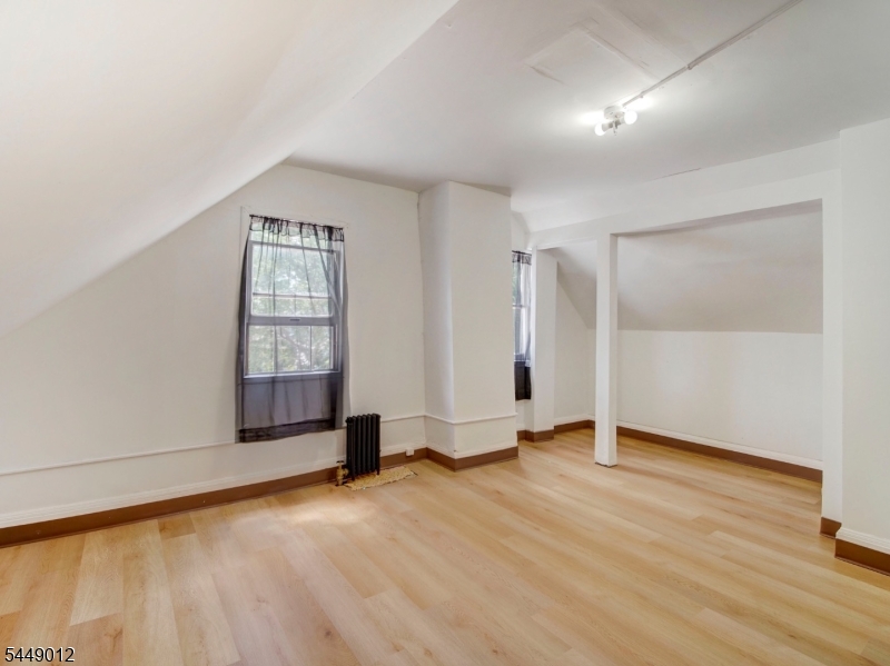 144 Steuben St Property Photo 14