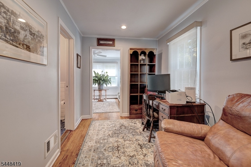 5 Birdseye Gln Property Photo 16