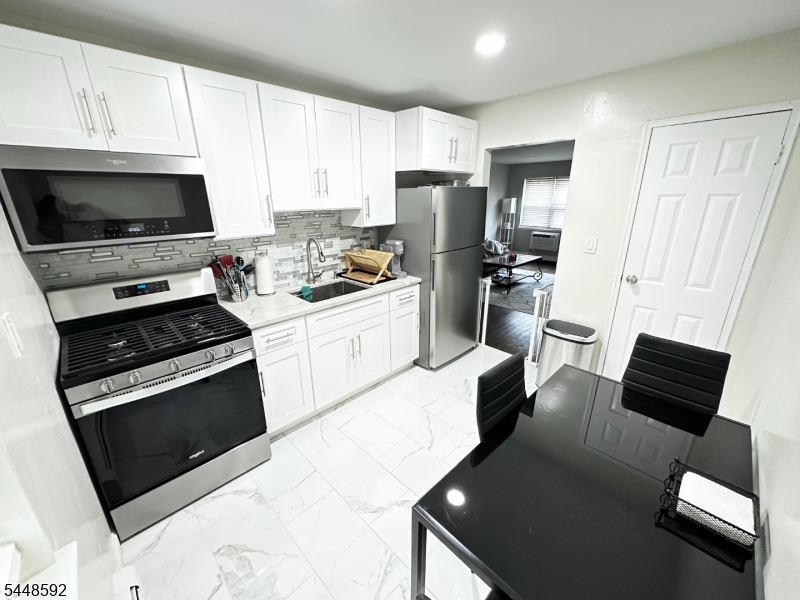 725 Joralemon St 127 Property Photo 15