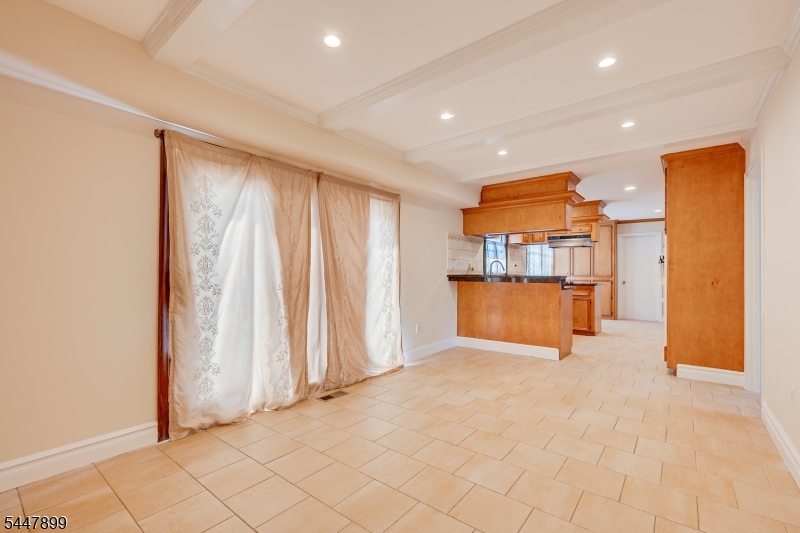 20 Tamarack Rd Property Photo 9
