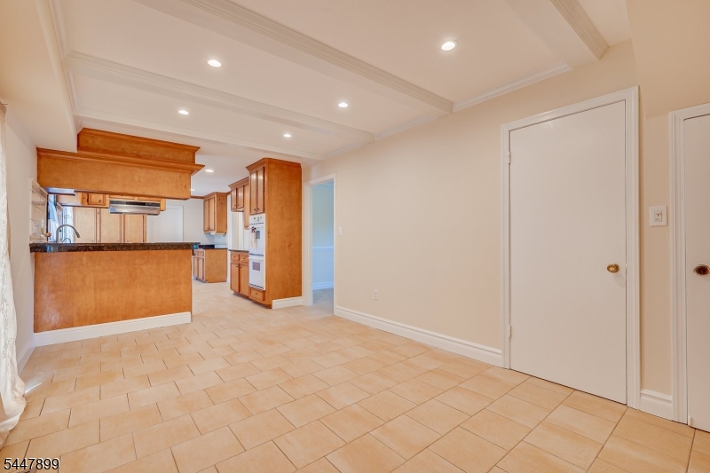 20 Tamarack Rd Property Photo 10