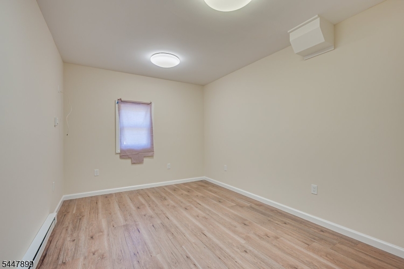 20 Tamarack Rd Property Photo 22