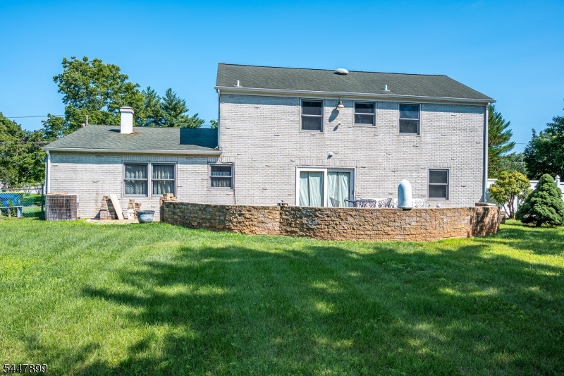 20 Tamarack Rd Property Photo 38