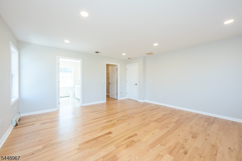 25 Park Pl Property Photo 29