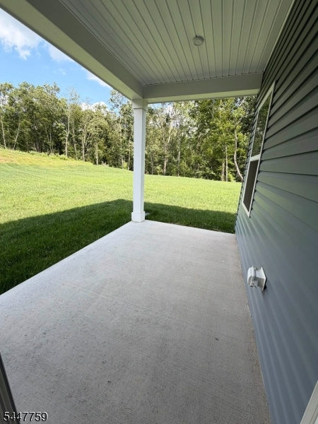 40 Thomas Knoll Blvd Property Photo 24