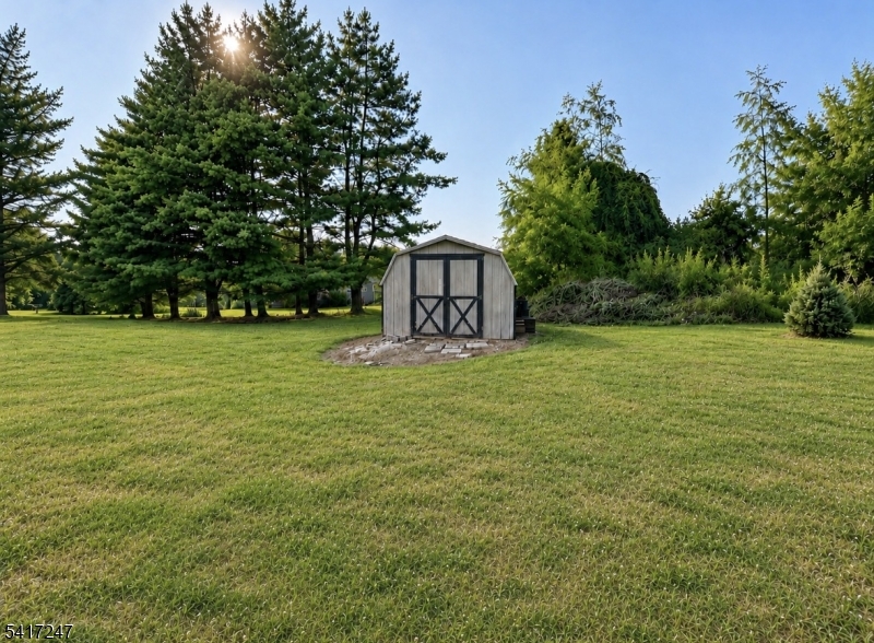 57 Armstrong Rd Property Photo 45