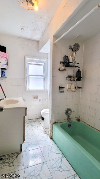 78 Van Buren St Property Photo 18