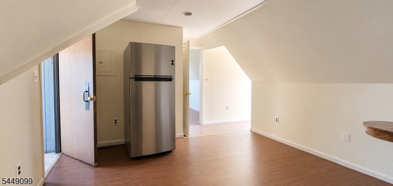 78 Van Buren St Property Photo 19