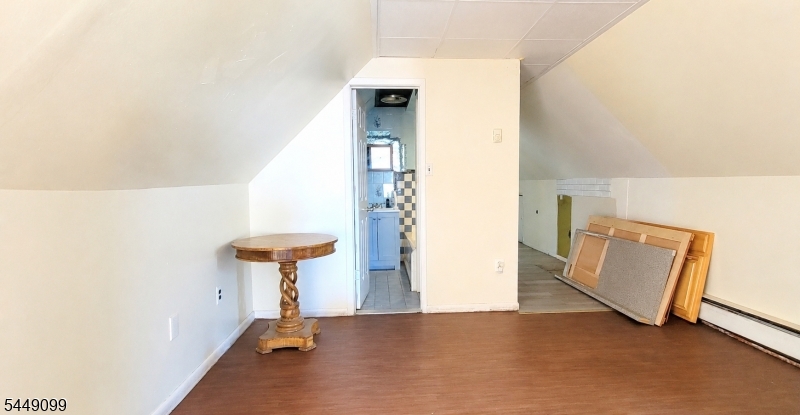 78 Van Buren St Property Photo 20