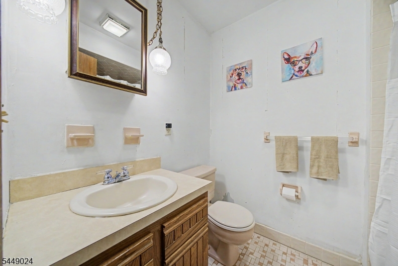 205 Joseph Ln Property Photo 29