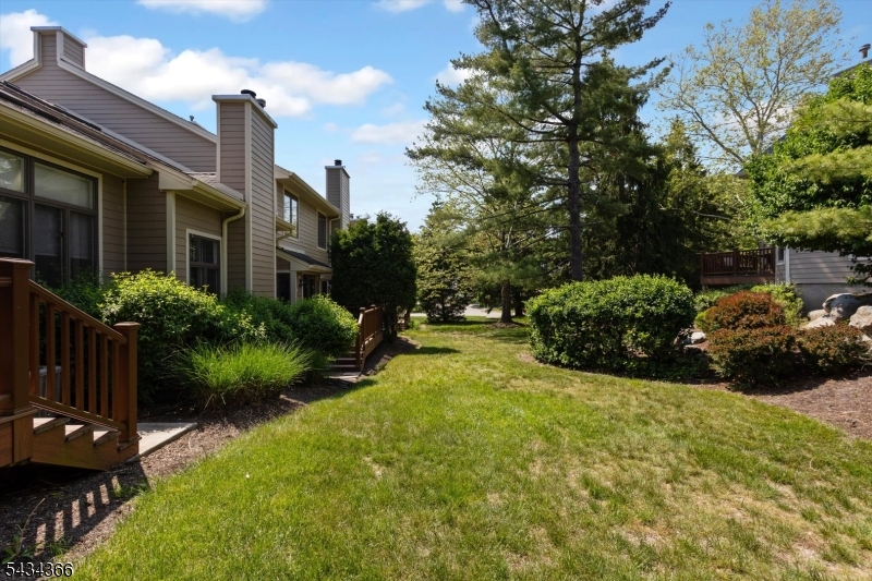 7 Lenox Ct Property Photo 30