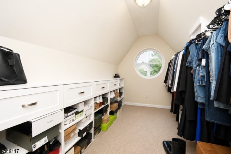 20 Mountain Ave 4 Property Photo 15