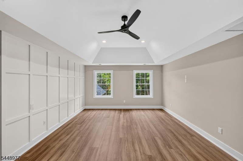 52 Old Brookside Rd Property Photo 9