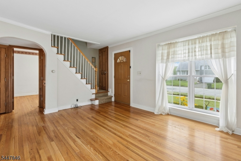58 Furber Ave Property Photo 7