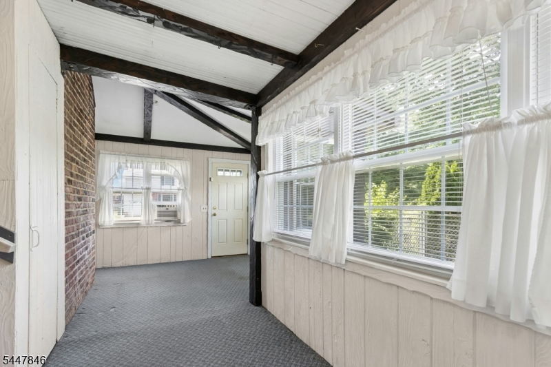 58 Furber Ave Property Photo 14
