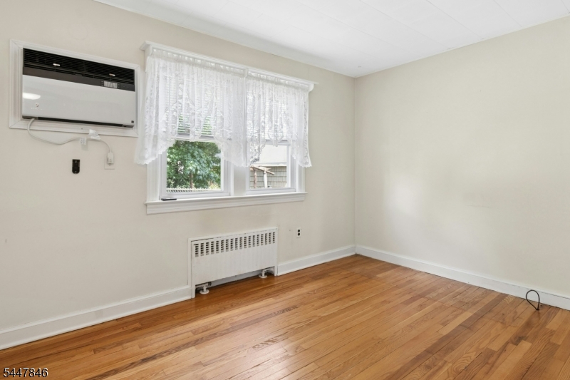 58 Furber Ave Property Photo 15