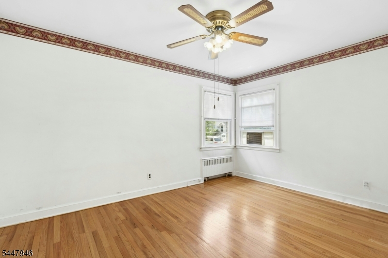 58 Furber Ave Property Photo 16