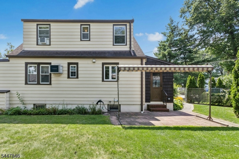 58 Furber Ave Property Photo 28