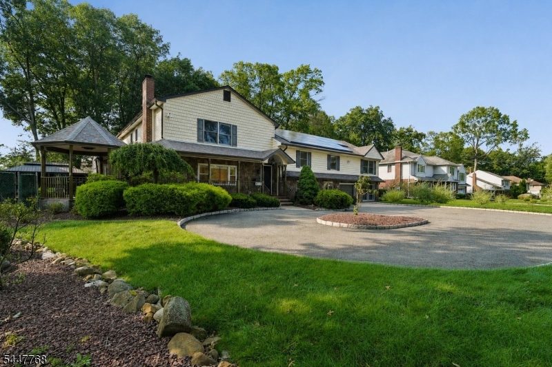 328 Hillside Ave Property Photo 1