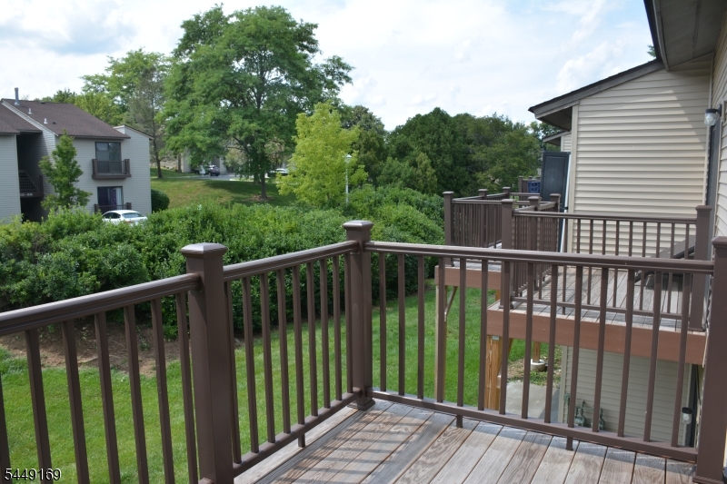 1306 Spruce Hills Dr Property Photo 13