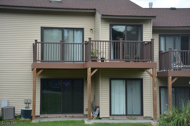 1306 Spruce Hills Dr Property Photo 23