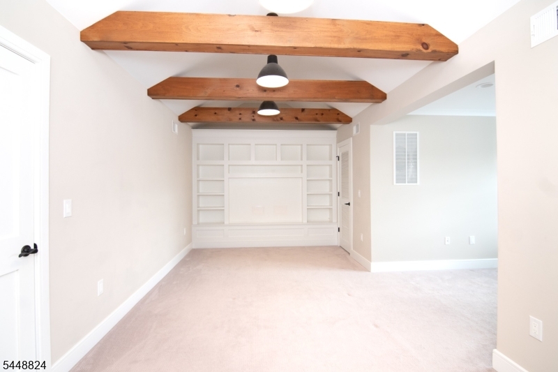 14 Clover Ct Property Photo 14