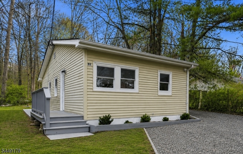 46 Wildwood Rd Property Photo 1
