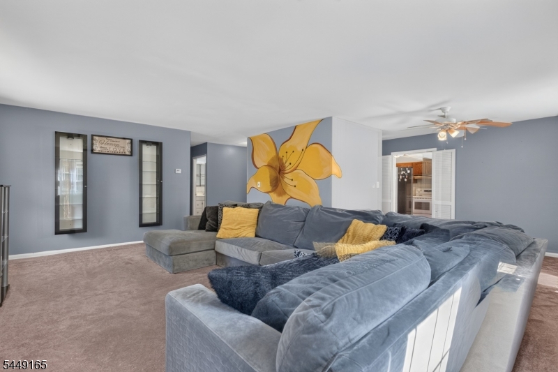6 Meadowbrook Pl Property Photo 1