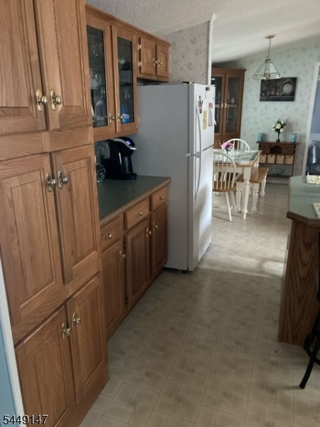 504 Kenbury Property Photo 8