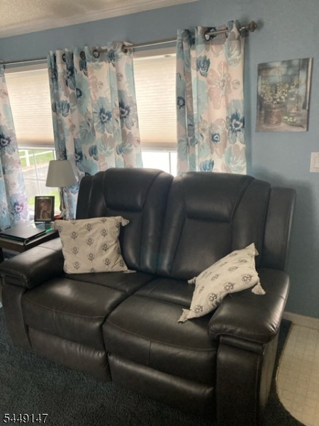 504 Kenbury Property Photo 10