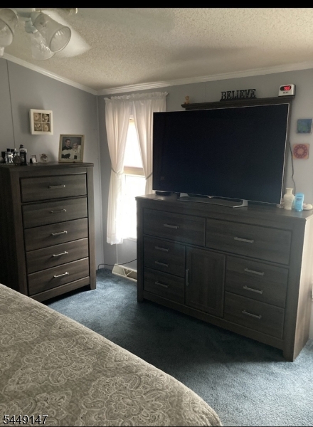 504 Kenbury Property Photo 13