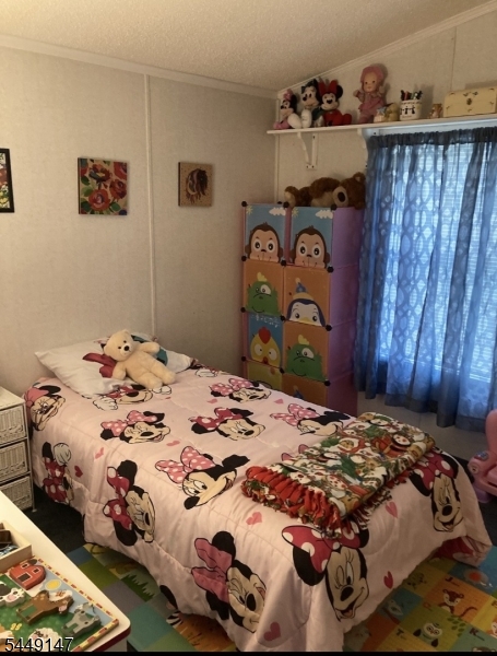 504 Kenbury Property Photo 16
