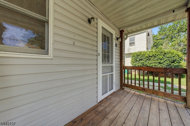 10 High St Property Photo 3