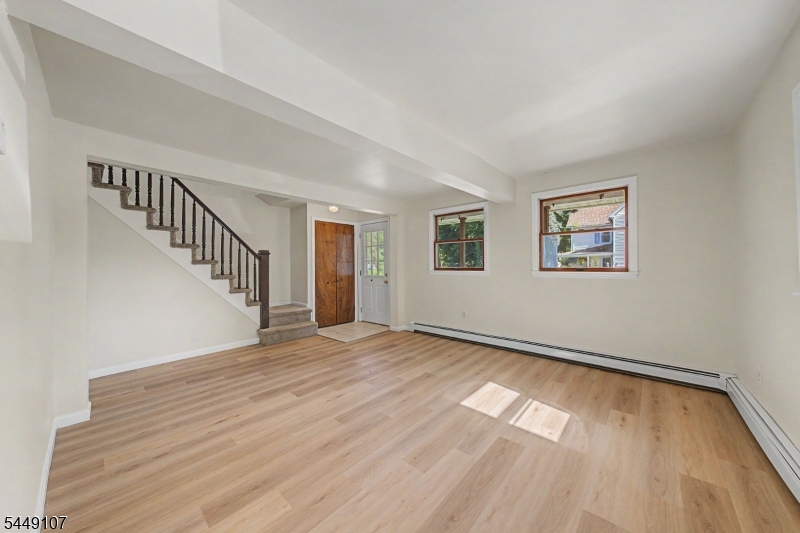 10 High St Property Photo 7