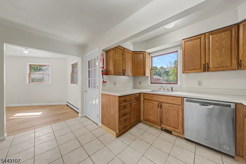 10 High St Property Photo 13
