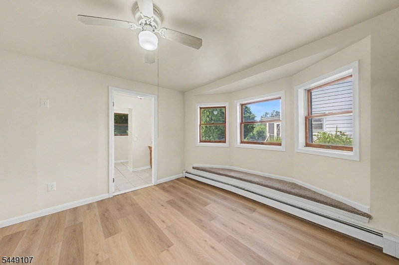 10 High St Property Photo 15