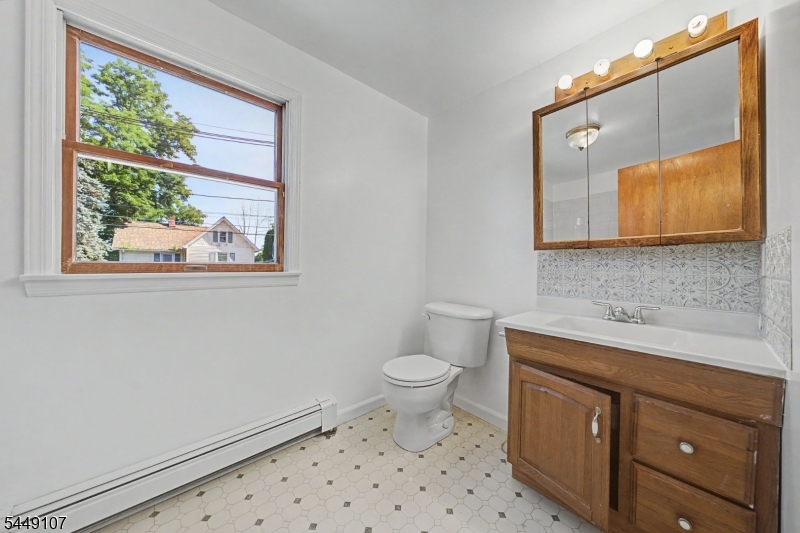 10 High St Property Photo 36