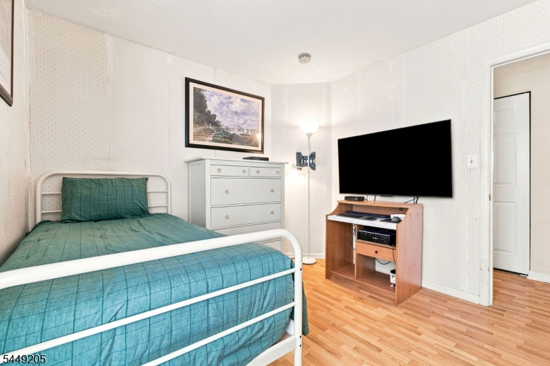 9 Gallop Ln Property Photo 21