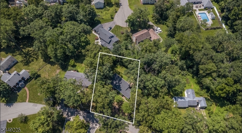 53 Old Wood Rd Property Photo 34