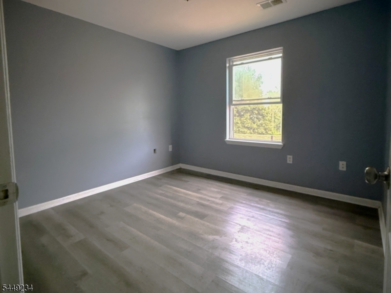 35 Tillinghast St Property Photo 5