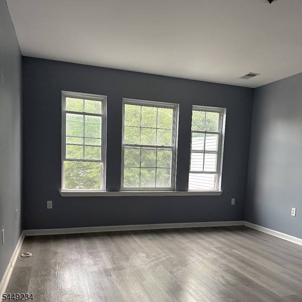 35 Tillinghast St Property Photo 10