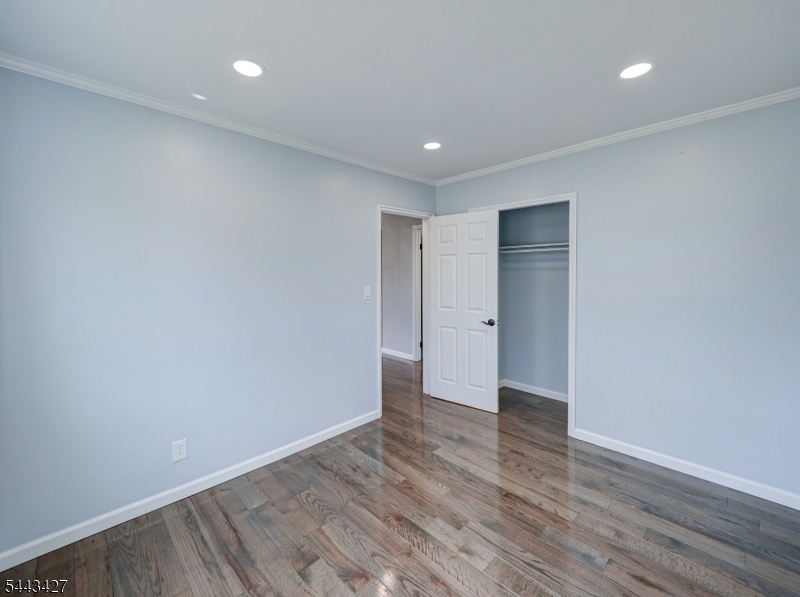 418 Harrison Ave Property Photo 16