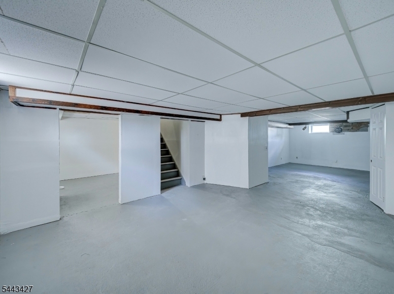 418 Harrison Ave Property Photo 19