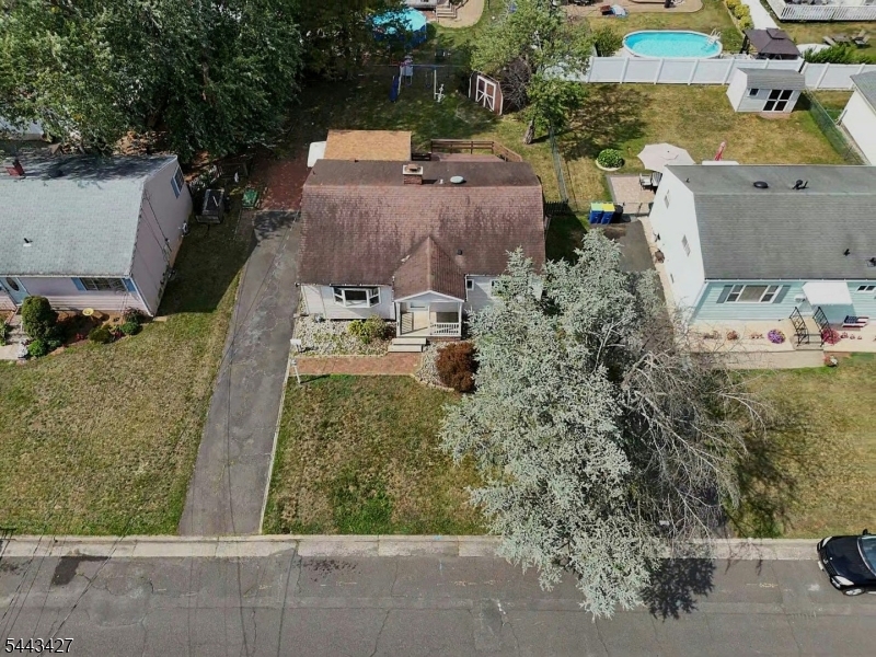 418 Harrison Ave Property Photo 39
